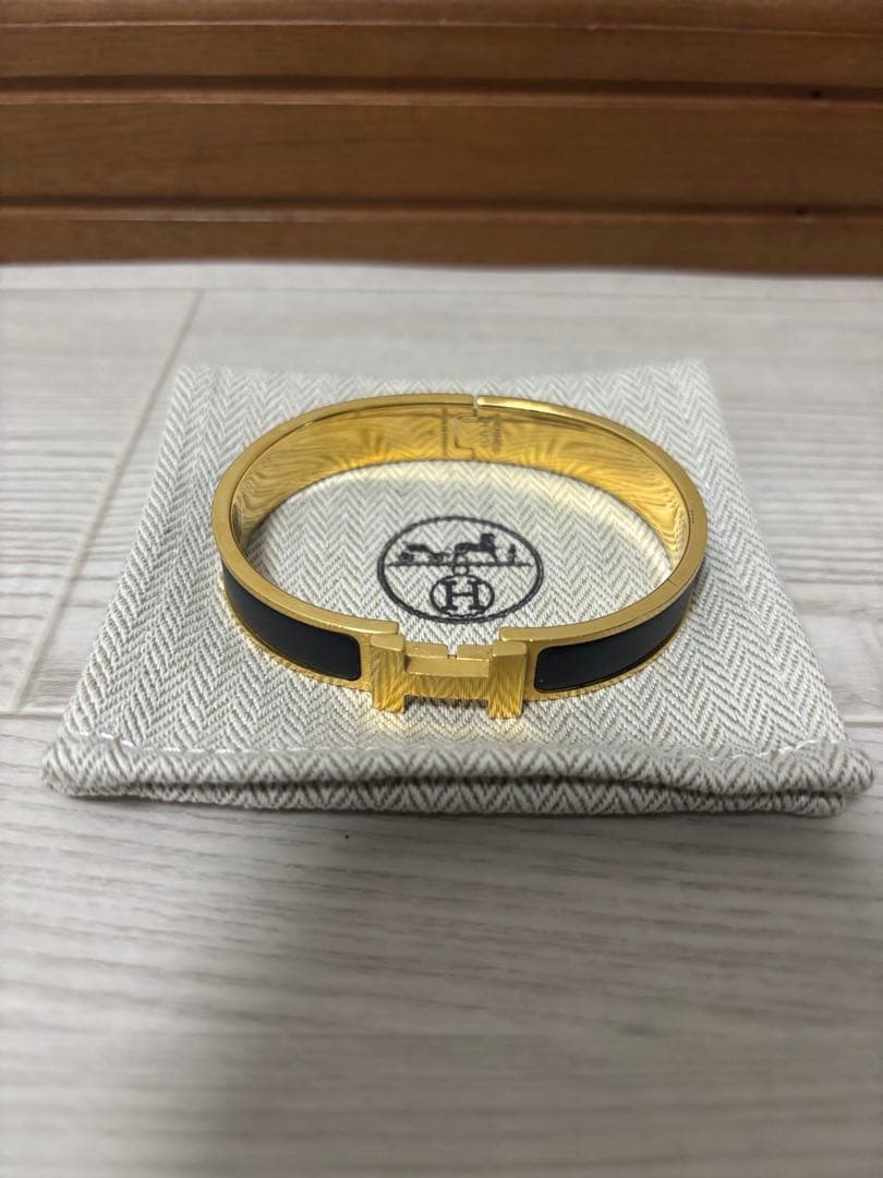 エナメルブレスレット 《クリックHH》