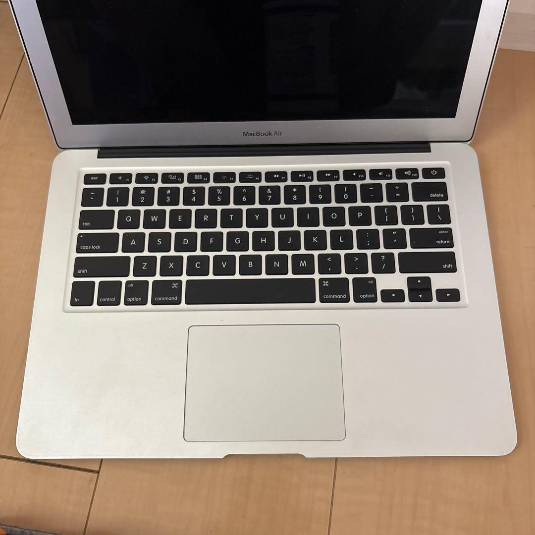MacBook Air 13 A1466 初期化済 i5/8GB/256GB