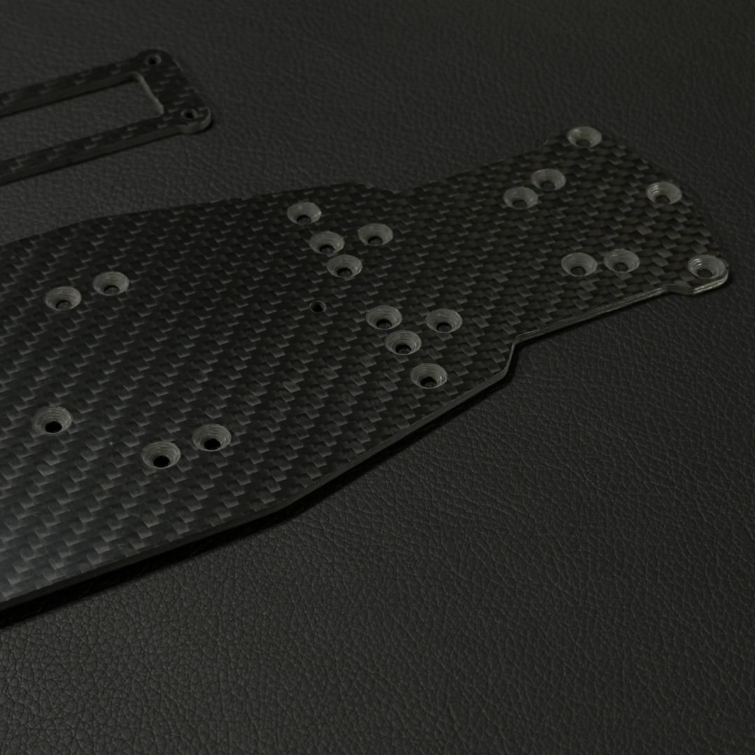 特注品 ヨコモ RD2.0 カーボンシャーシ 2.0mm + アッパ m1515