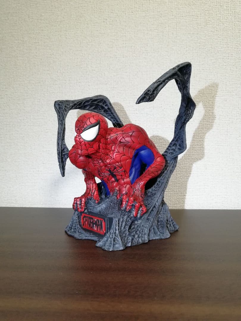 スパイダーマン フィギュア