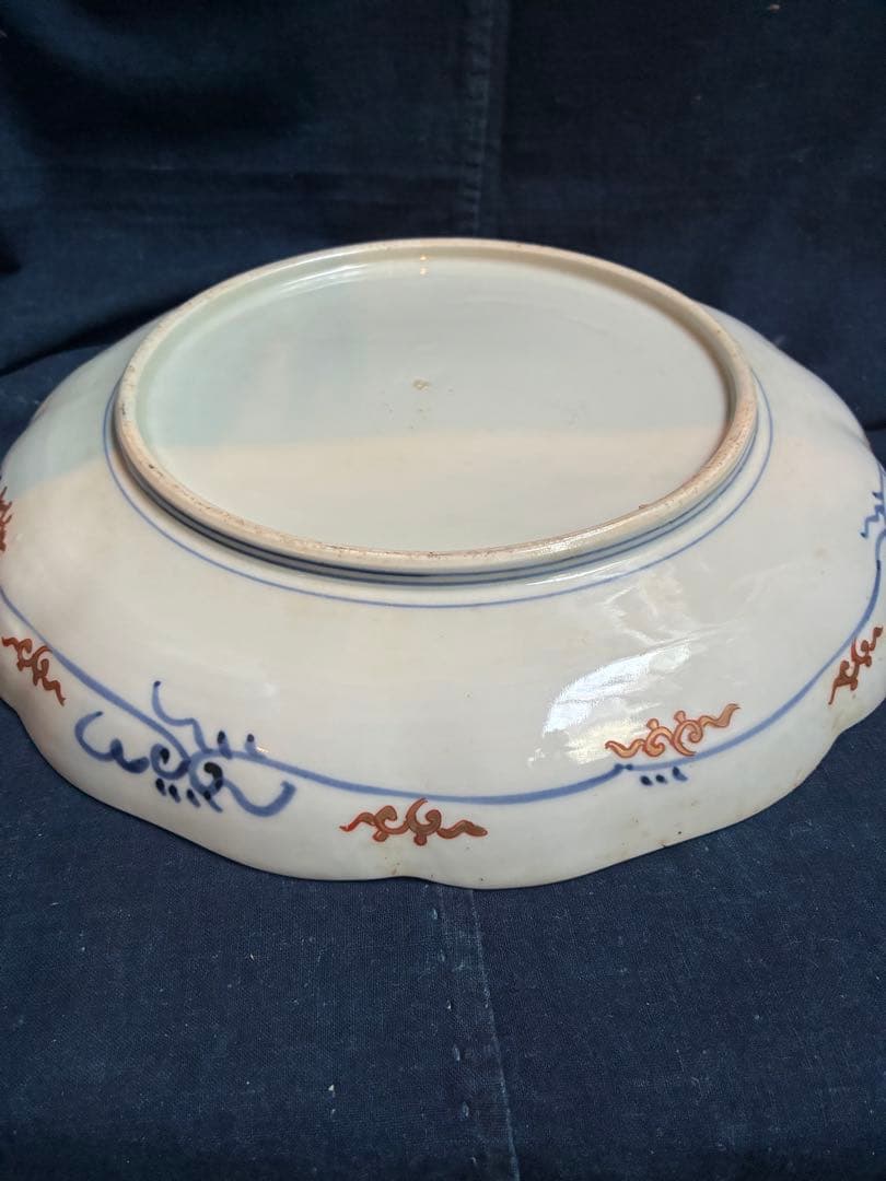 古伊万里　色絵金彩　大皿　直径31センチ×高さ4.9センチ　江戸後期