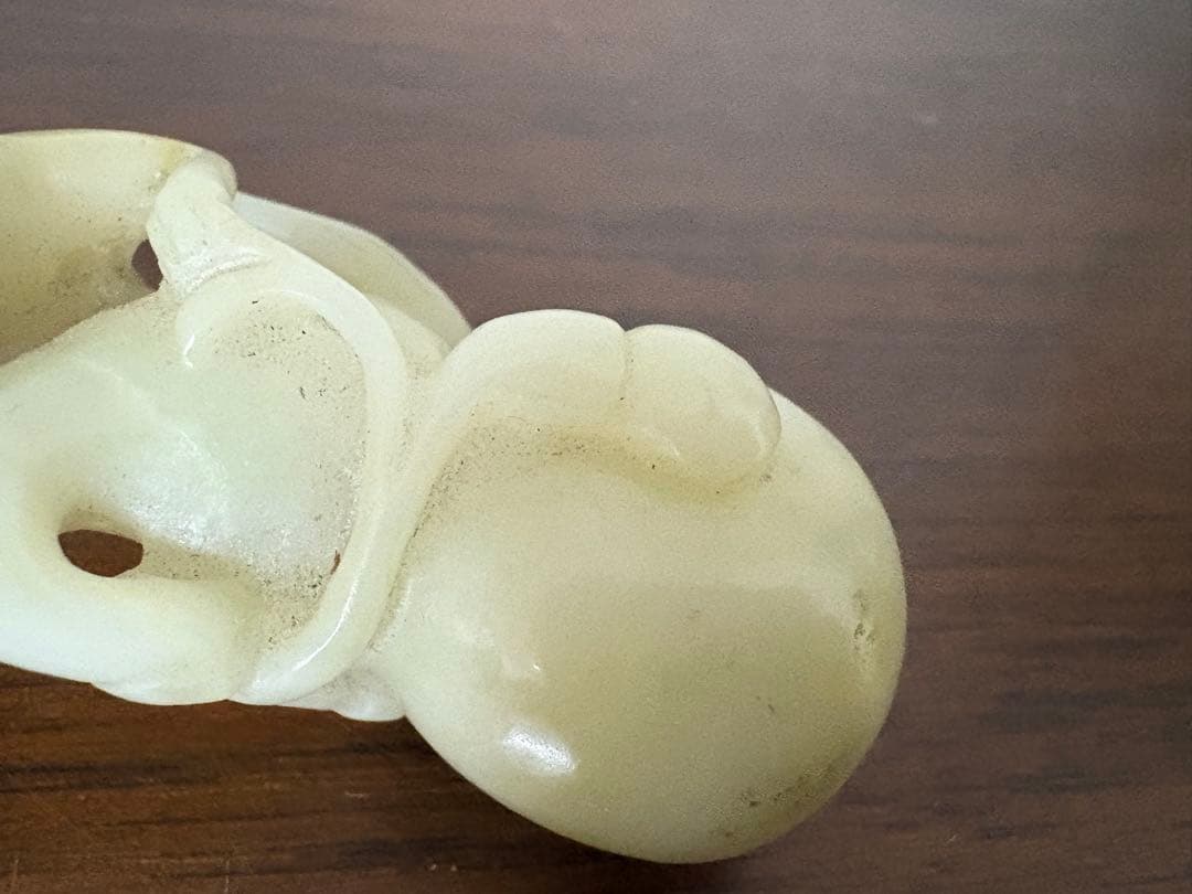 石？玉？の中国的置物　瓢箪に鼠　中国美術　5cm強　26g