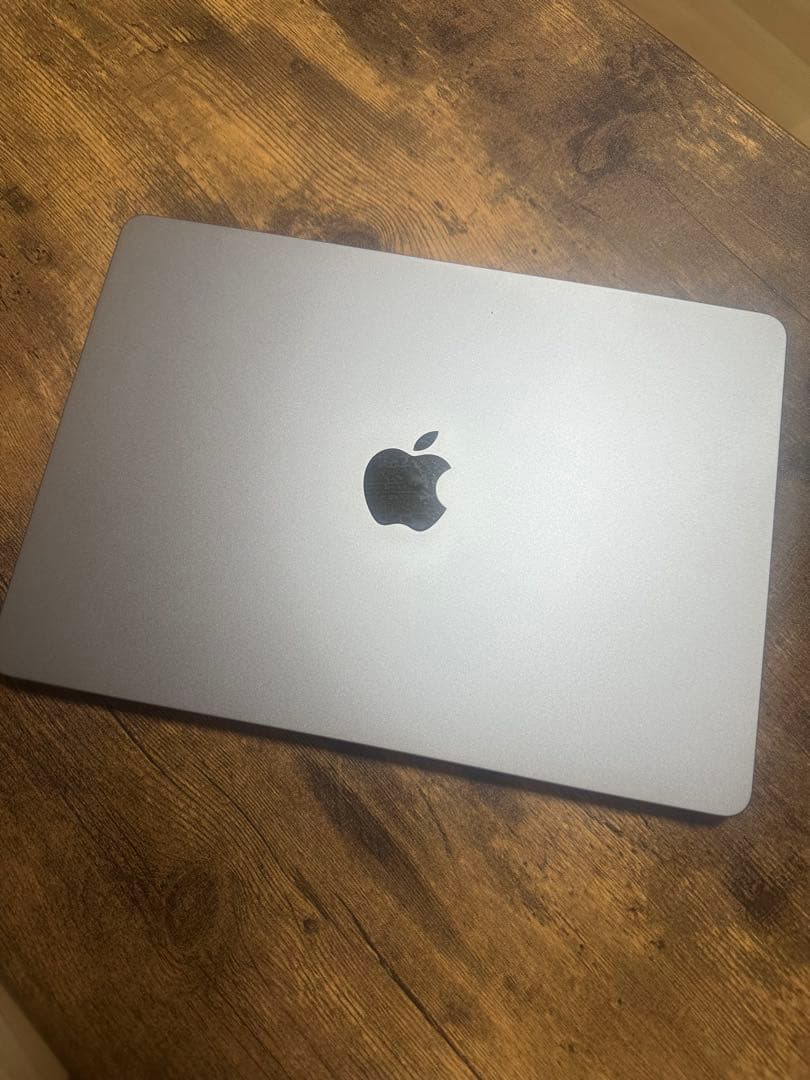 美品！M3チップ搭載13インチ MacBook Air スペースグレイ