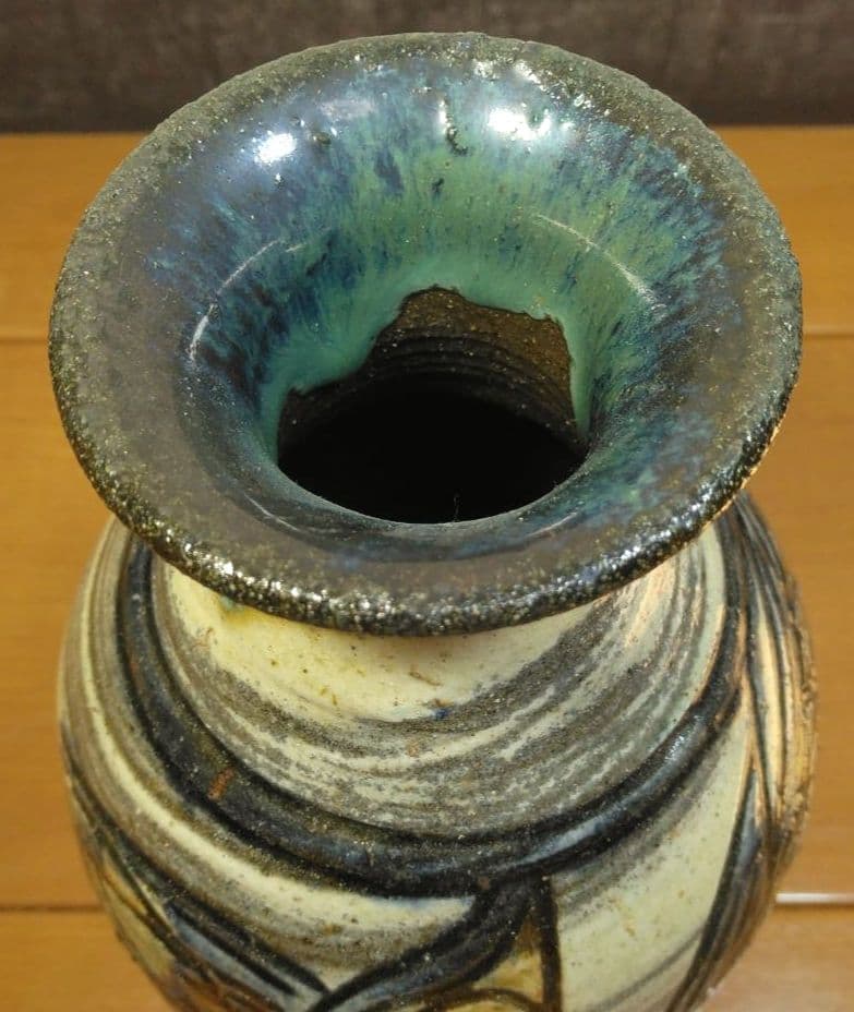 人間国宝 金城次郎 壷屋焼 魚紋花瓶 栞 共箱 壺屋焼 やちむん