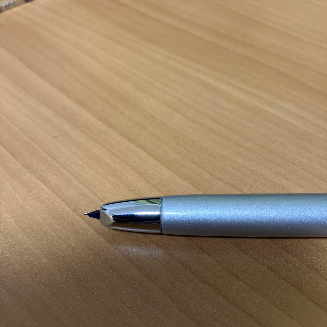 PILOT パイロット キャップレス 万年筆 シルバー F（細字） コンバーター