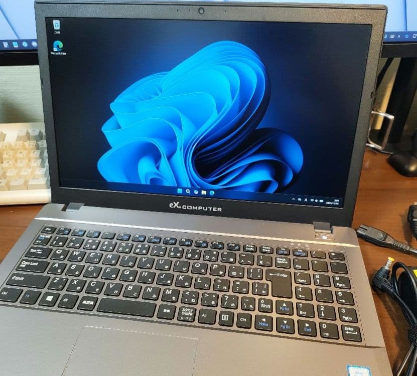 第6世代i7 6700HQ メモリ16GB 256GB ex.computer