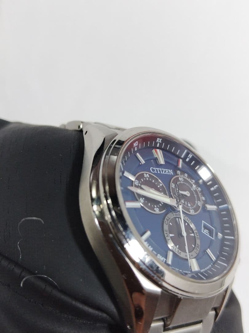 シチズン　アテッサ　エコドライブ　軽量スーパーチタン製　 電波時計