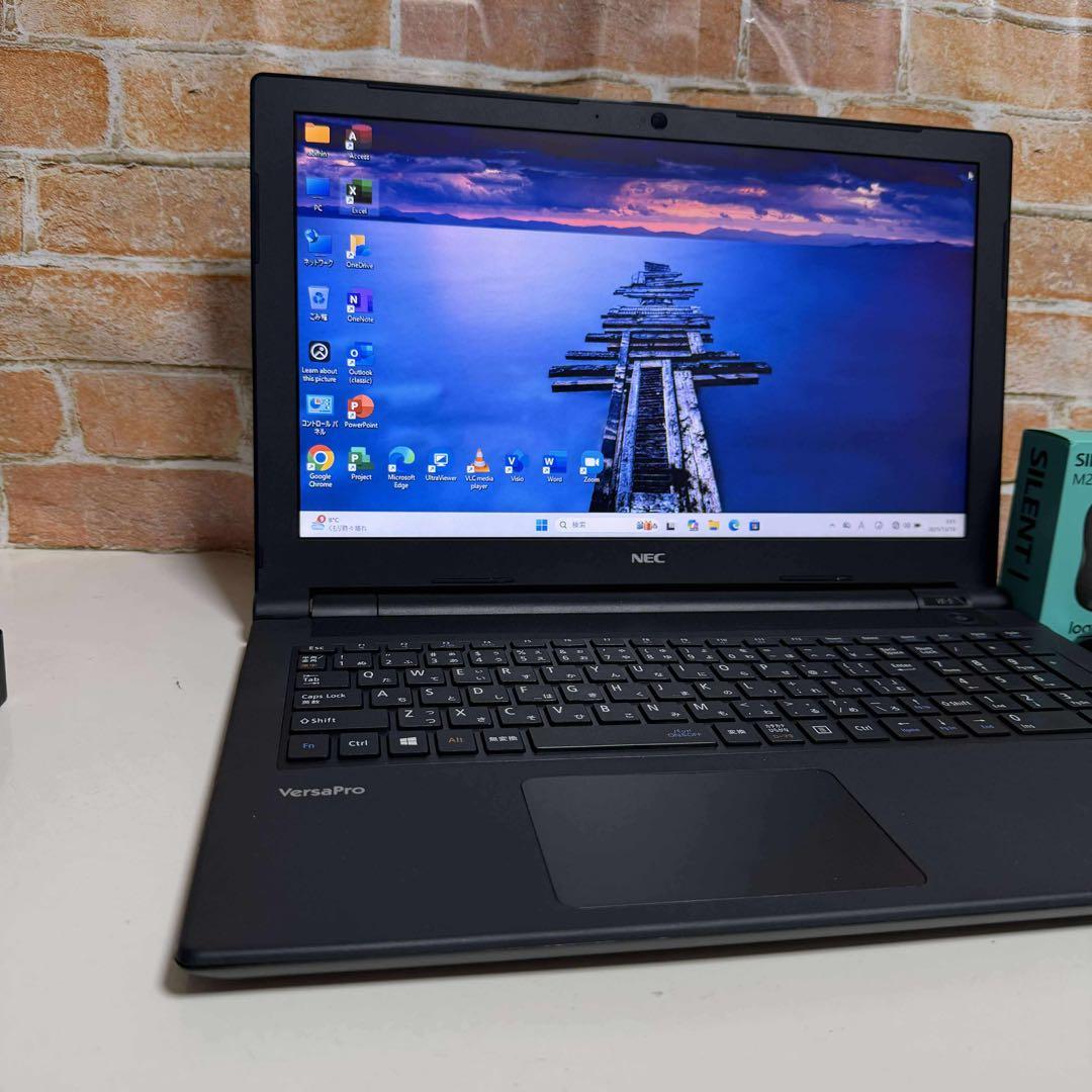 NECノート PC Core i7 SSD 256GB メモリ8GB オフィス付