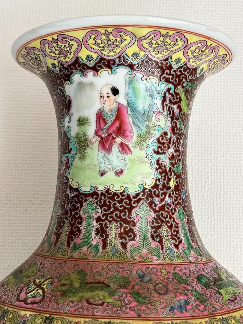 【海】粉彩 乾隆年製 満面手絵 開窓 人物庭園図 特大花瓶 70年代 中国美術品