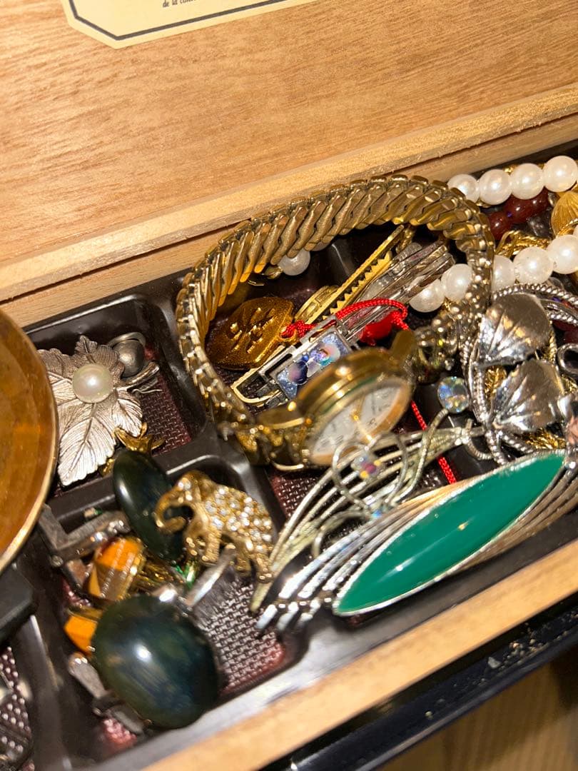 K14WG刻印有 ヴィンテージ アクセサリーまとめ売り 腕時計 ネックレス 等