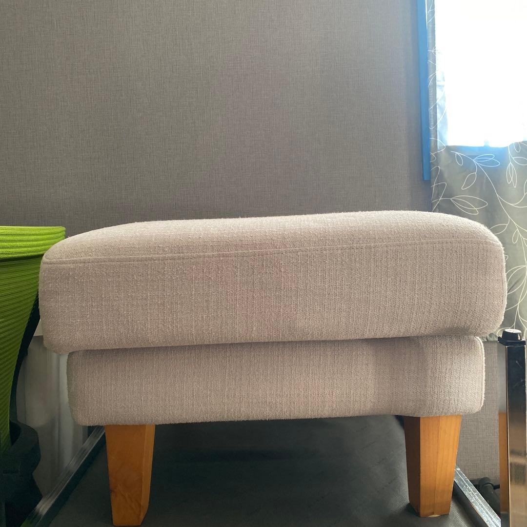 モモナチュラル オットマン