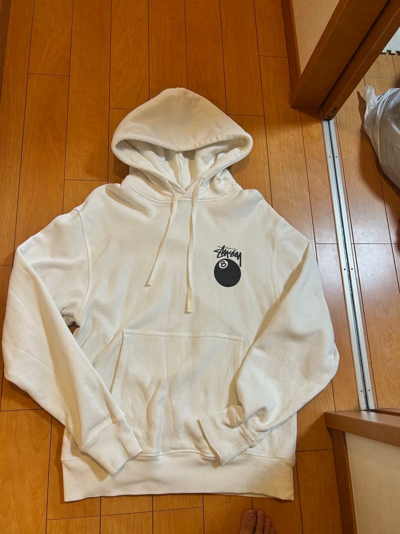 Stussy ホワイト パーカー 8ボールロゴ