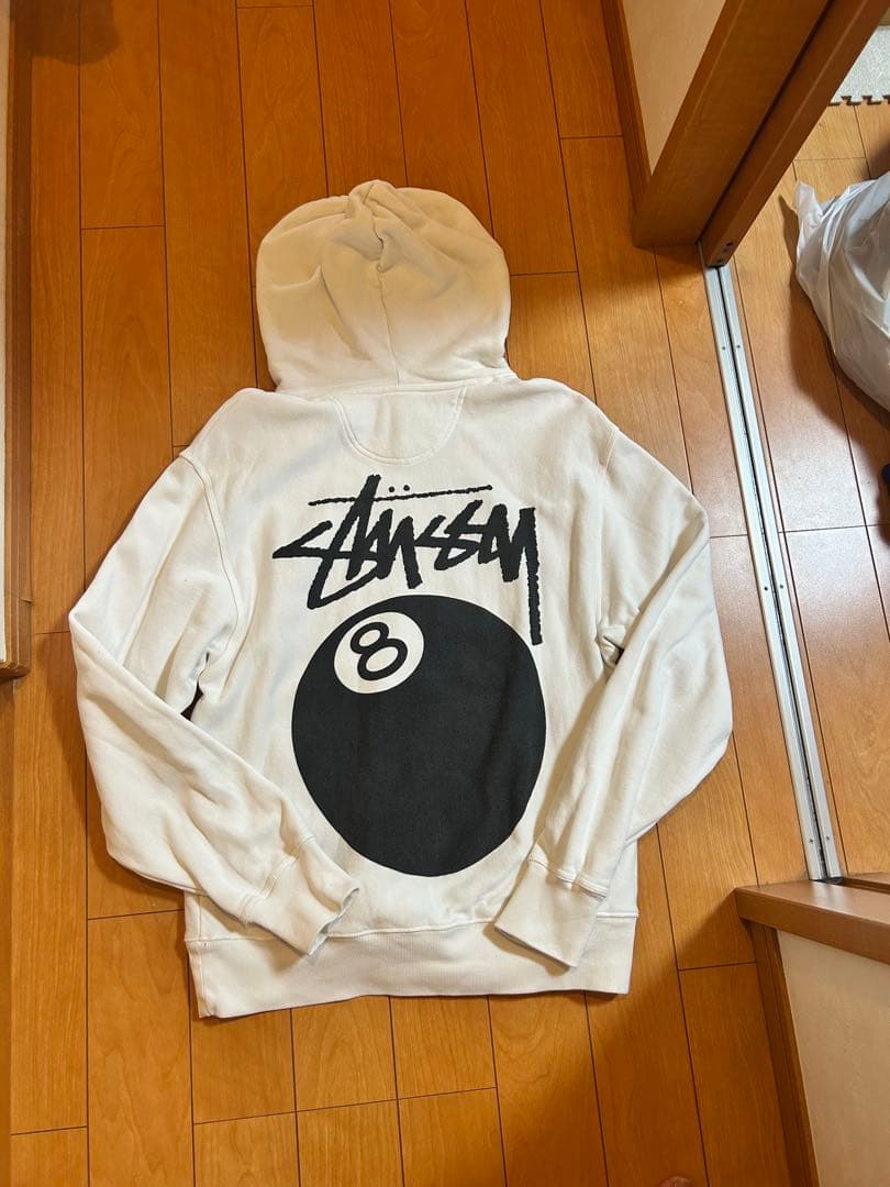 Stussy ホワイト パーカー 8ボールロゴ