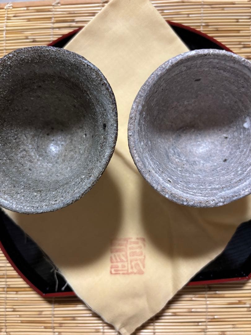 常滑出身　鯉江良二作　日本酒ぐい呑み2個箱入りセット