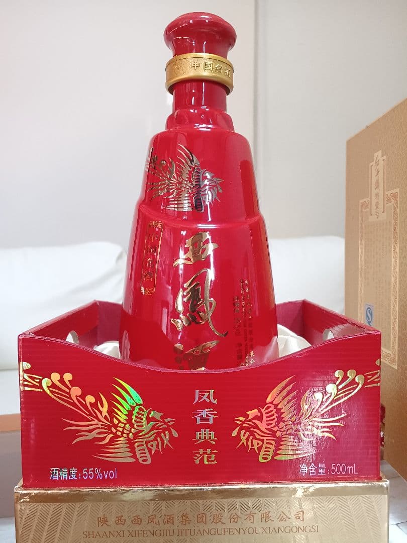 紅西鳳 55% 500ml 2011年 中国酒 白酒 貴州茅台酒 五粮液 西鳳酒