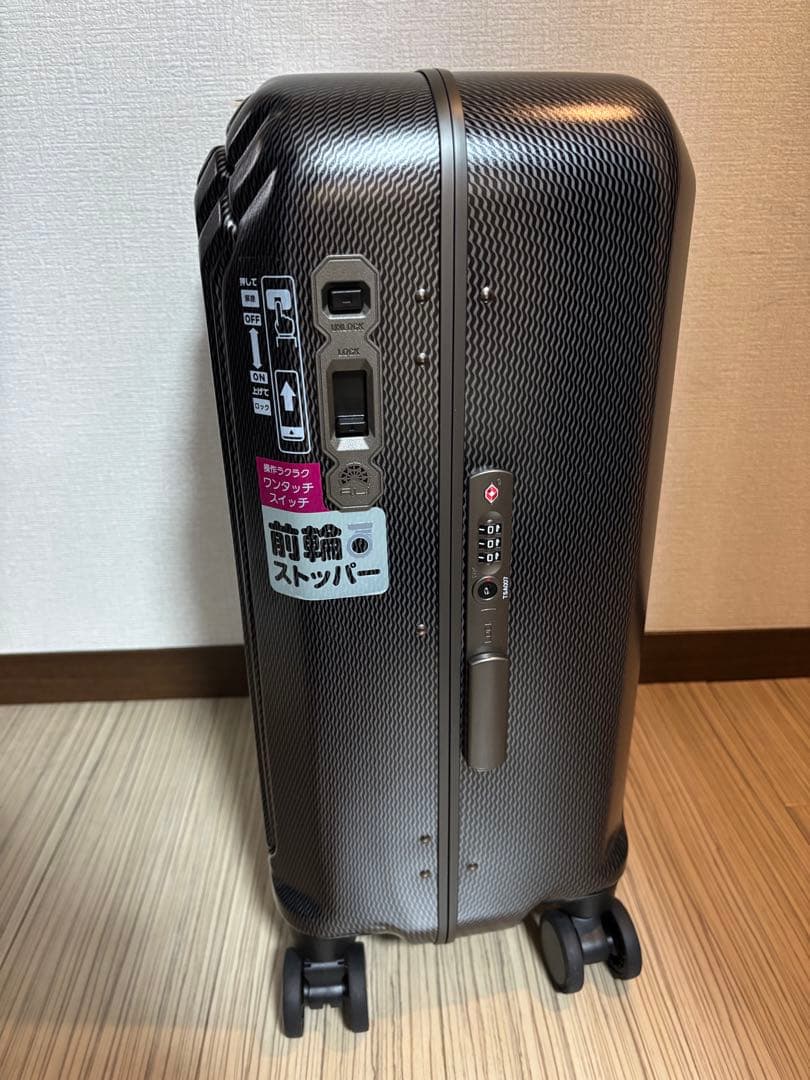 新品未使用　アジアラゲージ　スーツケース　ALI-020FT-18