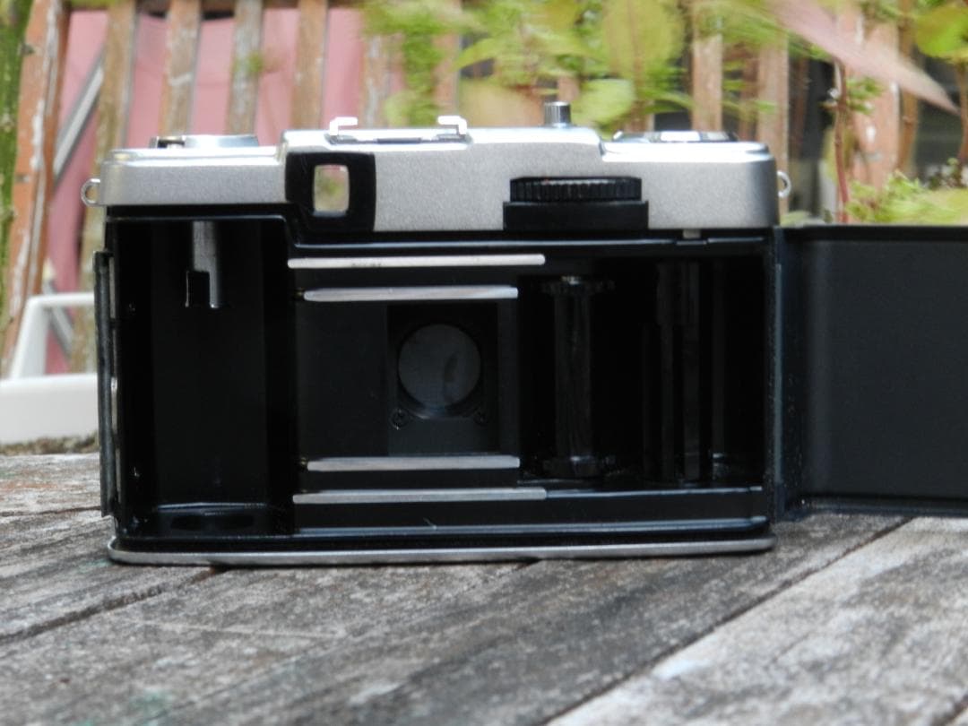 世界で１つ　OLYMPUS PEN EE-2 ハーフフレームフィルムカメラ　美品