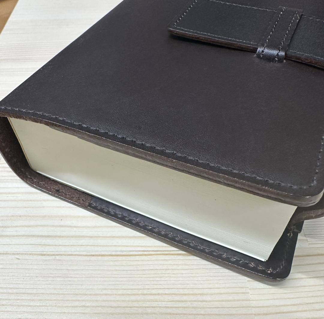 Pent〈ペント〉 by ケイシイズ　パピルス　ノートブックカバー