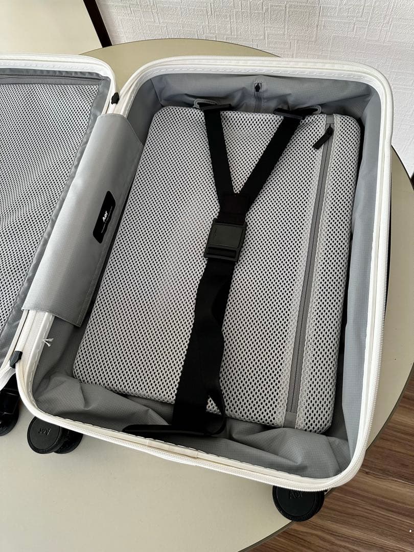 Aer スーツケース Carry-On キャリーオン〈48リットル・ホワイト〉