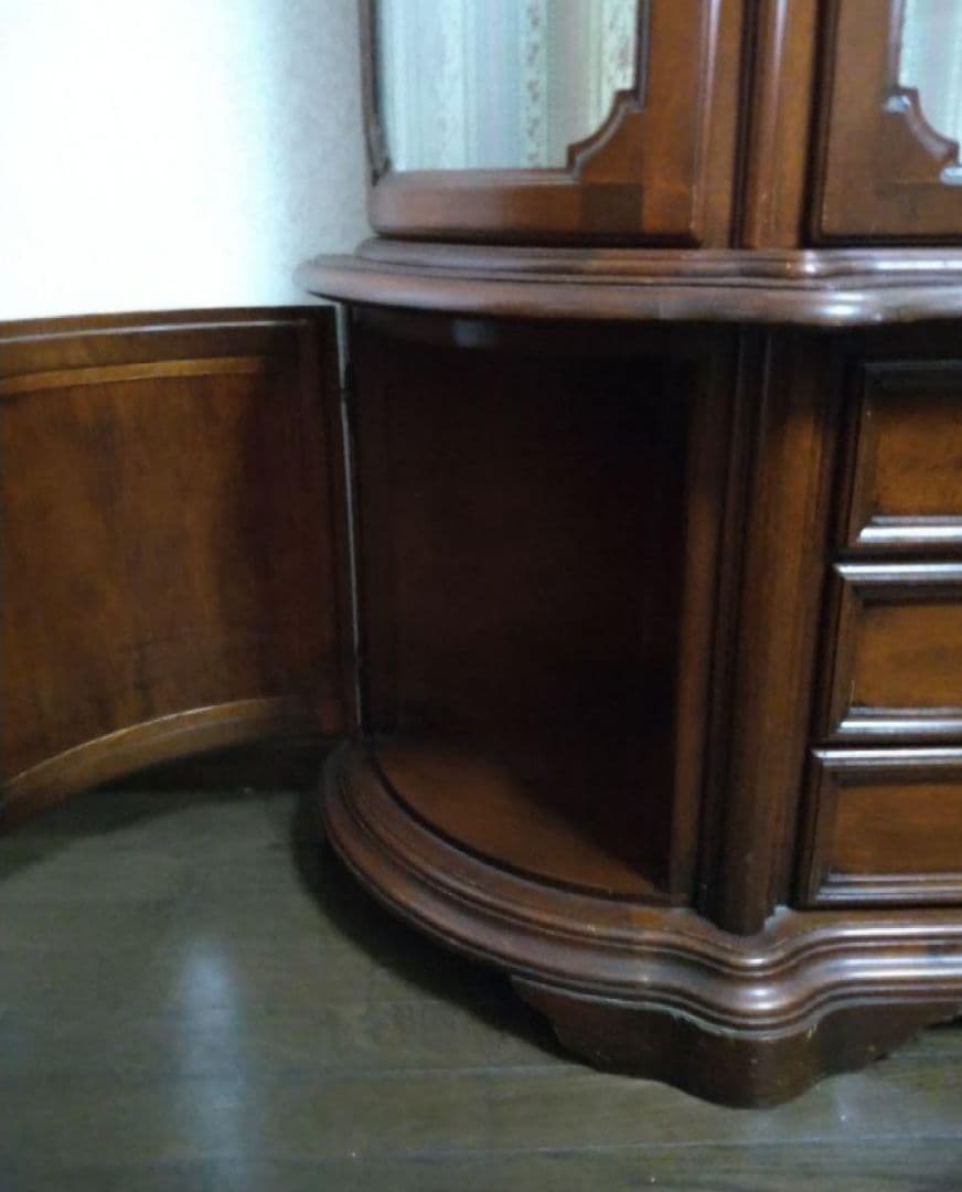 木製キャビネット ブラウン ヨーロッパ　アンティーク　1900年代　高級家具