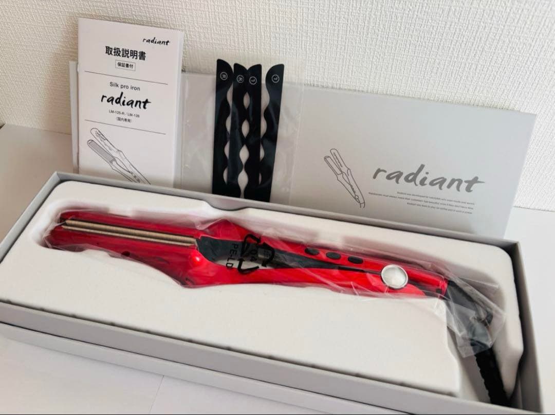 【新品・正規品】ラディアント 35mm ストレートヘアアイロン LM-126