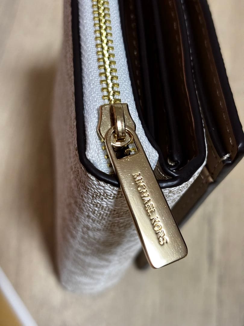 MICHAEL KORS 三つ折り財布 ホワイト
