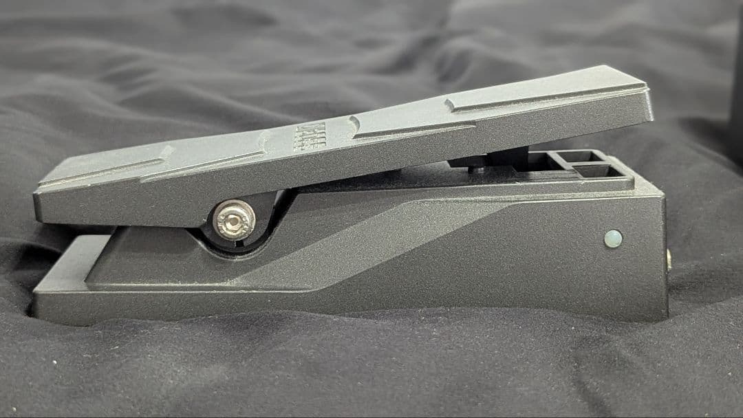 BOSS PW-3 ワウペダル