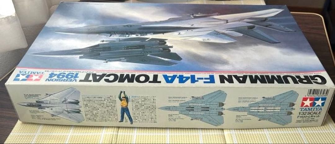 タミヤ F-14A TOMCAT 1994年版 1/32スケール　プラモデル