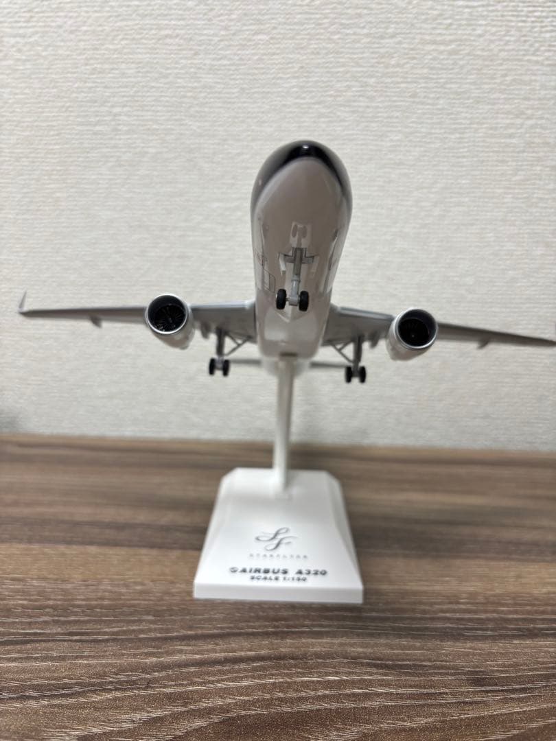 スターフライヤー　AIRBUS　A320　模型　飛行機　1/150