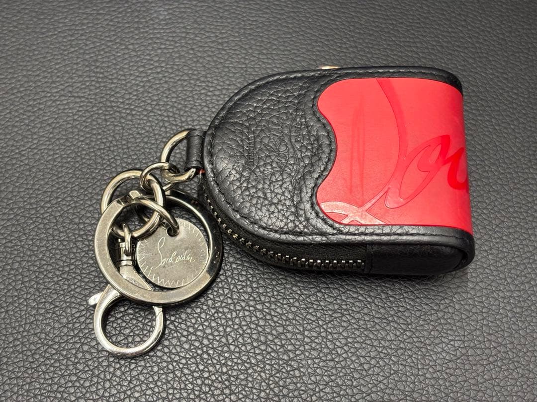 Christian Louboutin AirPodsケース 赤黒