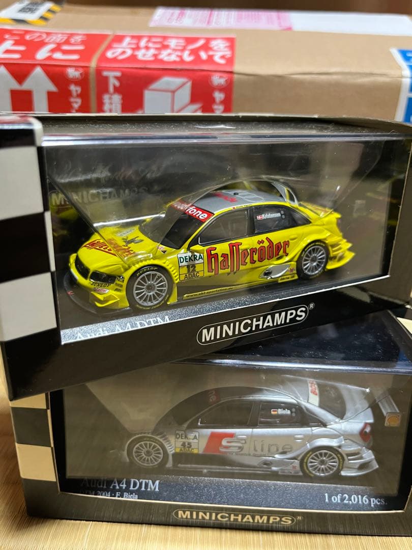 MINICHAMPS Audi A4 DTM 3台セット AUTOart