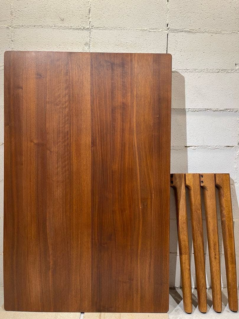 ウニコ　トリト　エクステンションテーブル　ウォールナット色　オーク材　伸長式