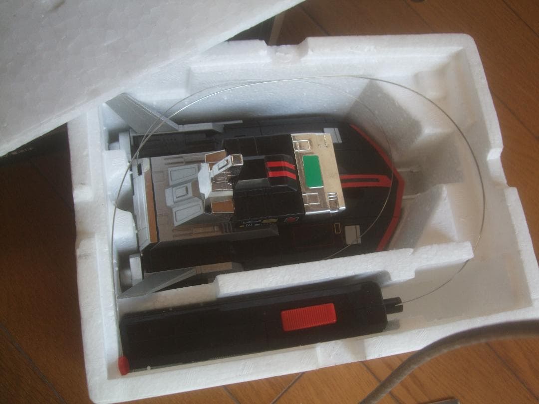 ’83★BANDAI ★宇宙刑事 シャリバン★シャリンガータンク未使用品