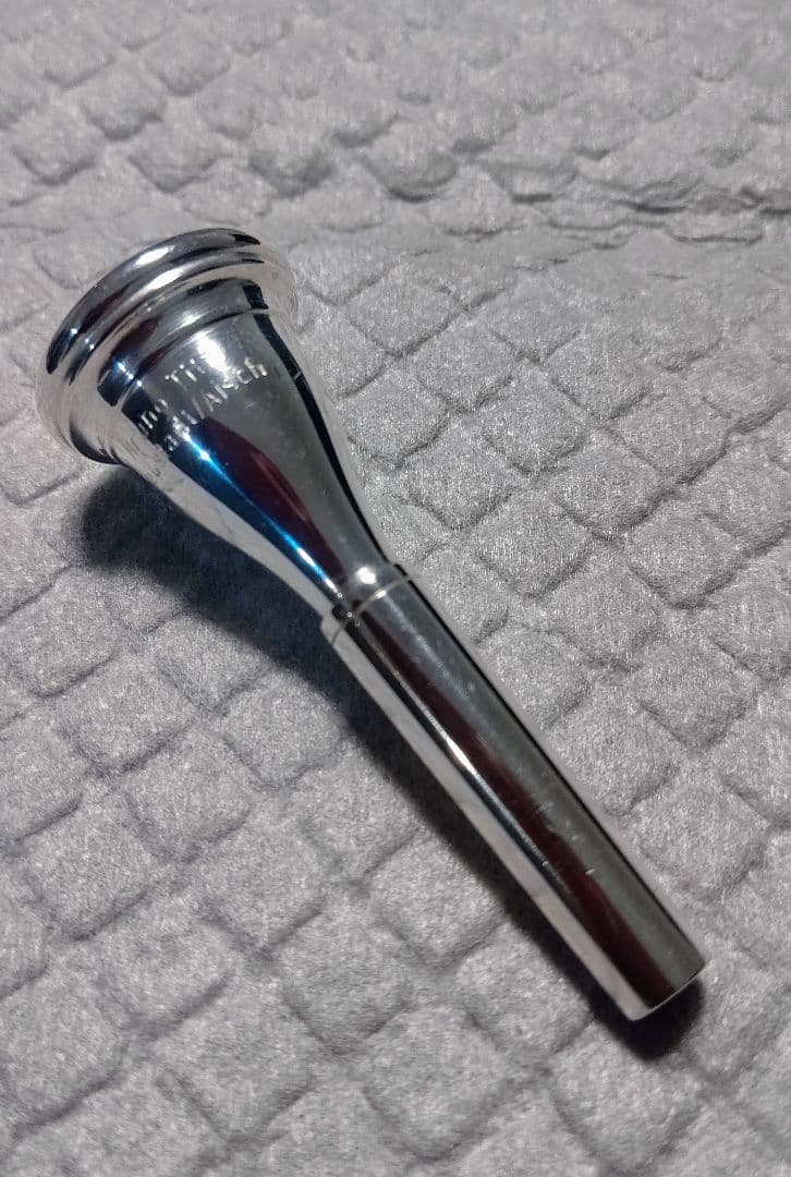E.シュミット8 ホルンマウスピース