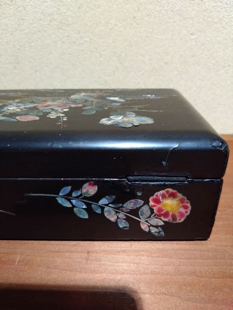 梶井さん専用です。江戸時代 長崎螺鈿 梅と鶯 花紋 小箱
