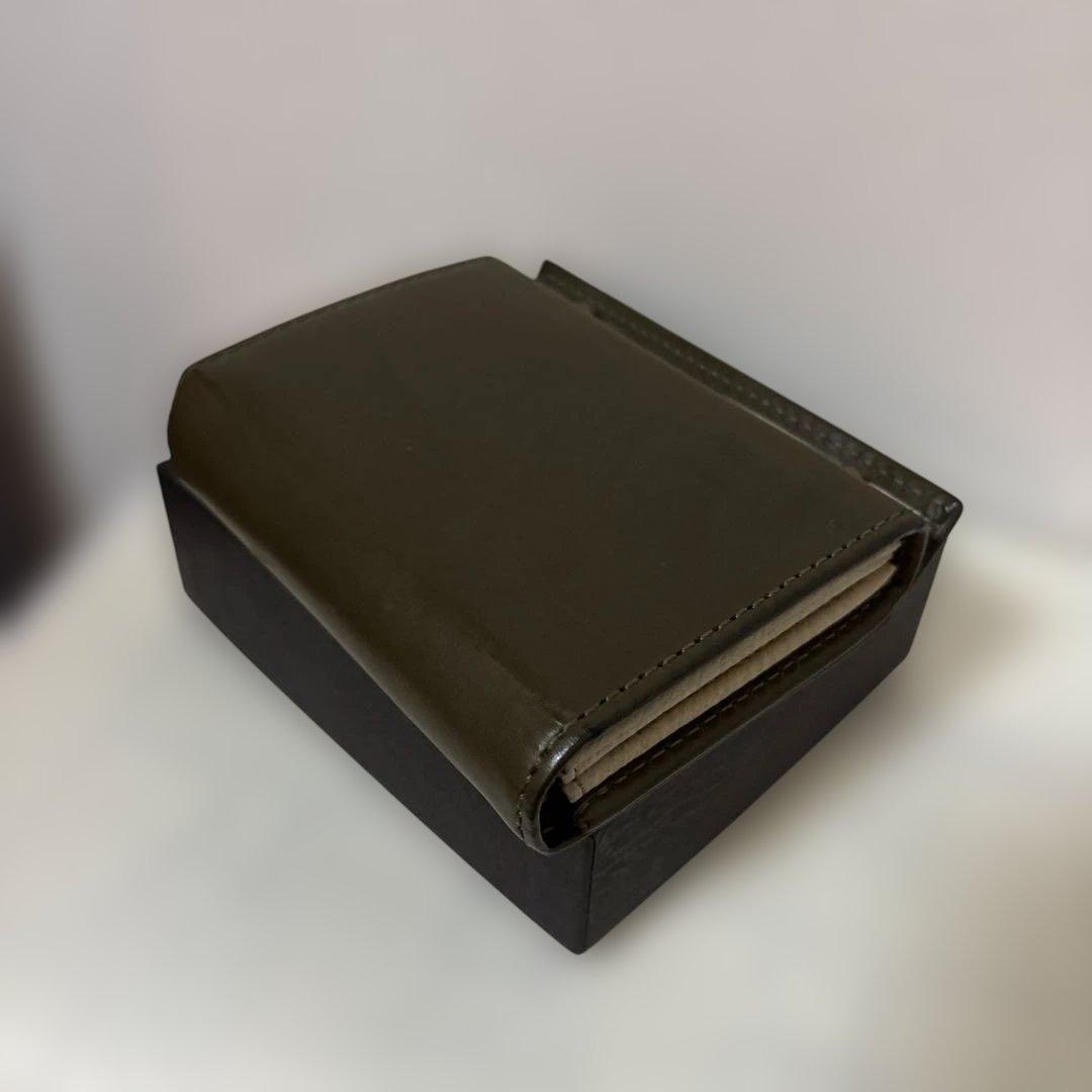 エムピウ　ミッレフォッリエ P25 グリージョ