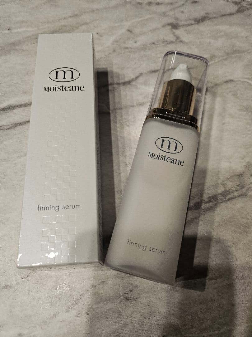 モイスティーヌ　moisten ファーミングセラム