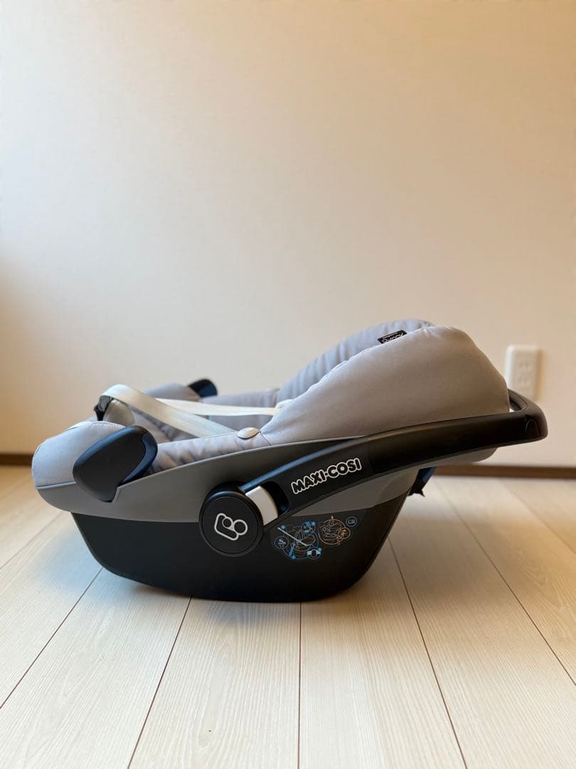 るいぶMAXI-COSI ベビーシート&ベースセット