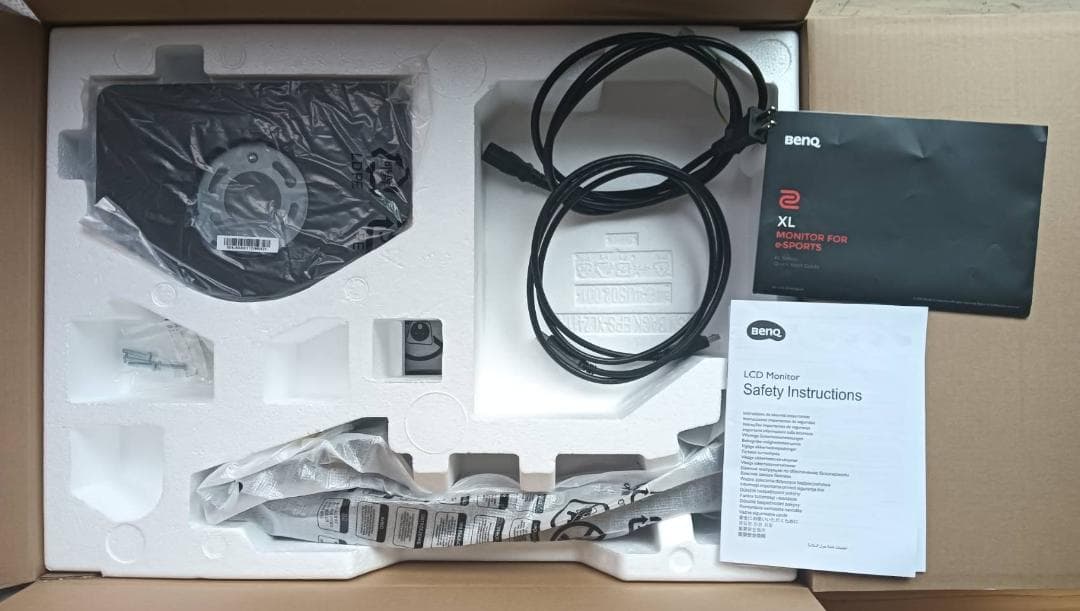 BenQ ZOWIE XL2411K ゲーミングモニター美品