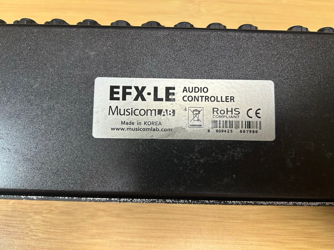 MusicomLab EFX-LE スイッチャー