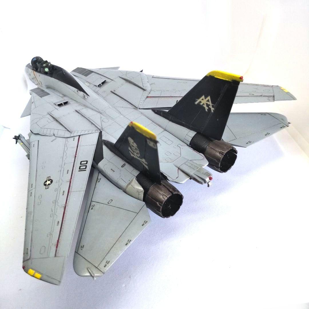 【完成品】 F-14B トムキャット ジョリー ロジャーズ 1/72