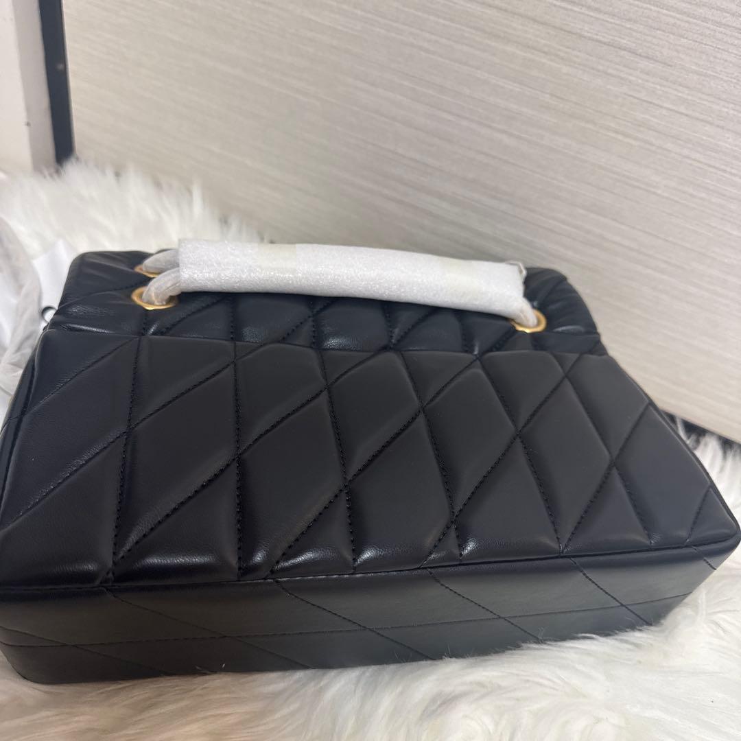 COACH ブラック キルティングショルダーバッグ26cm