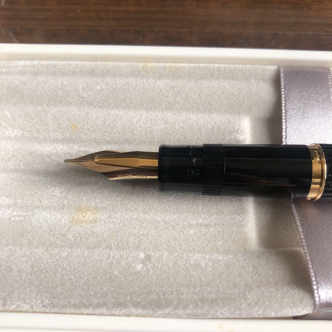 PILOT 万年筆　インク付き