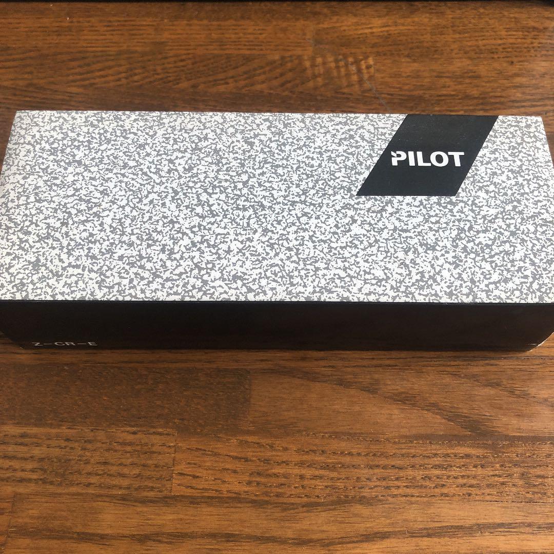 PILOT 万年筆　インク付き