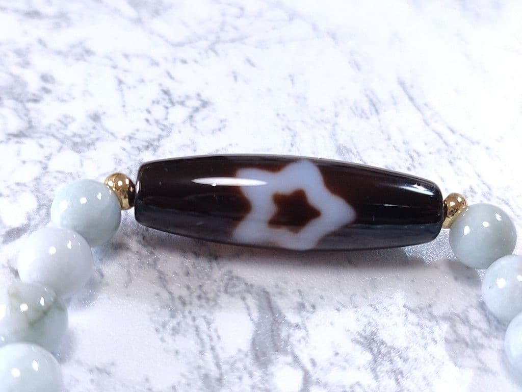 ◇ゆりんこ◇日月星天珠とビルマ翡翠のパワーストーン