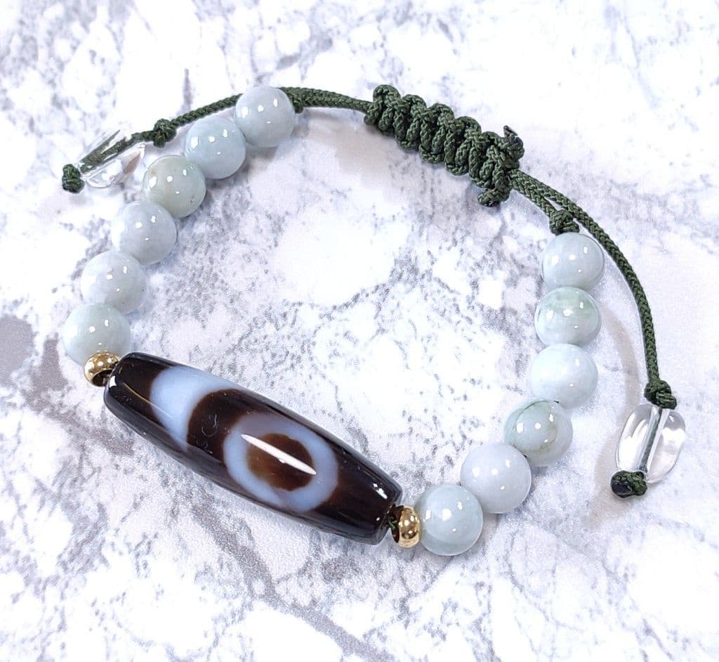 ◇ゆりんこ◇日月星天珠とビルマ翡翠のパワーストーン