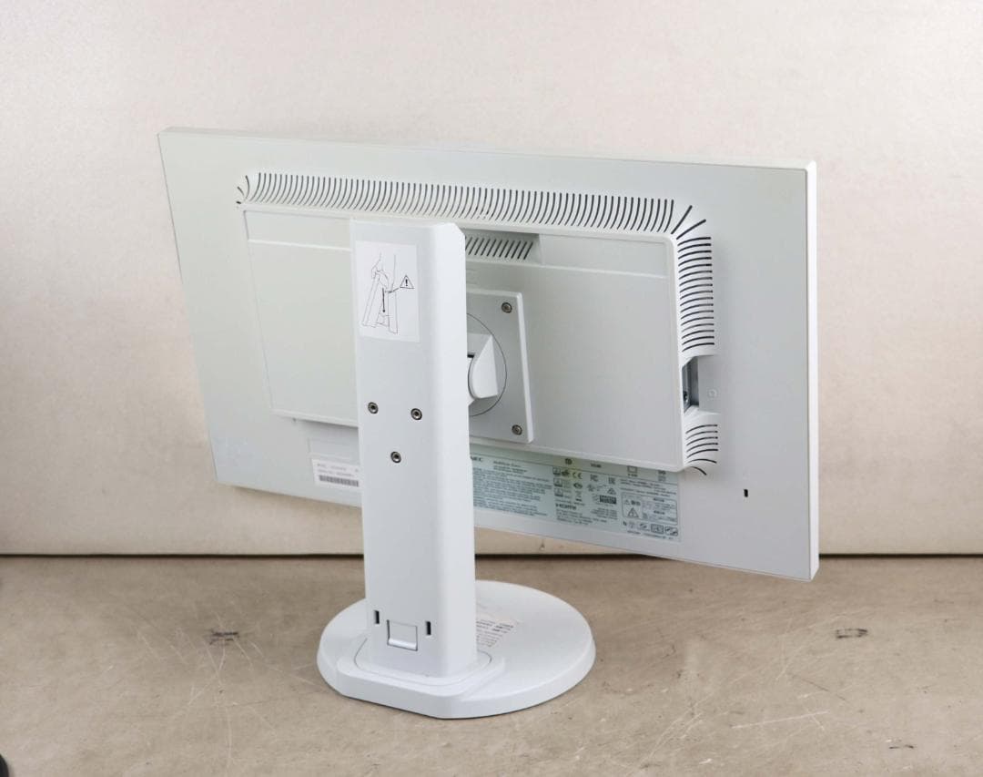 ホアン　3台　NEC　24型　E241N　フルHD　HDMI　スピーカー