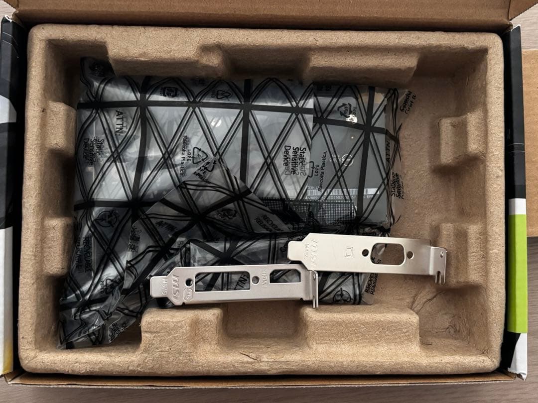 【新品未使用】MSI GeForce GT 710 グラフィックボード