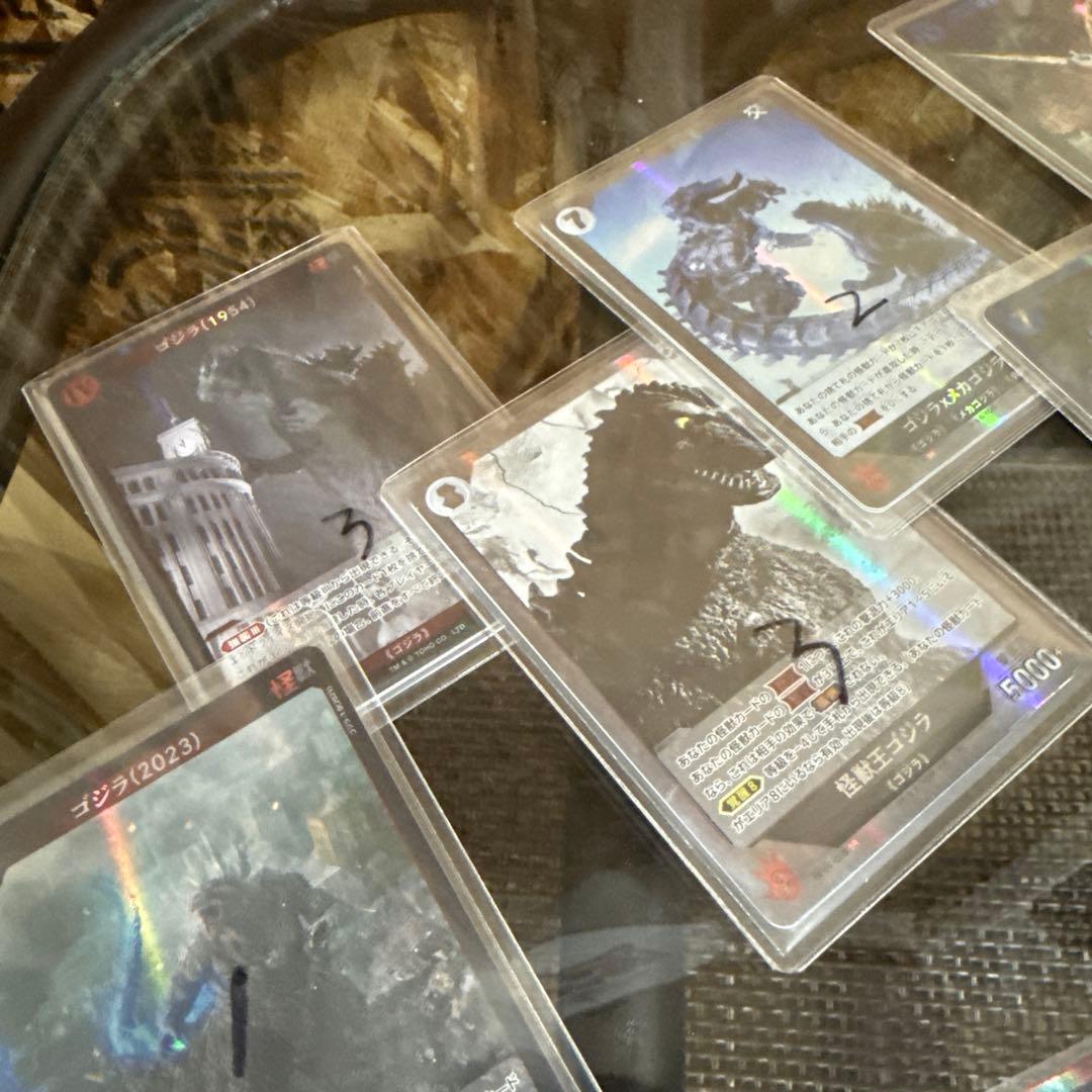 ゴジラカードゲームパラレル５枚とSR