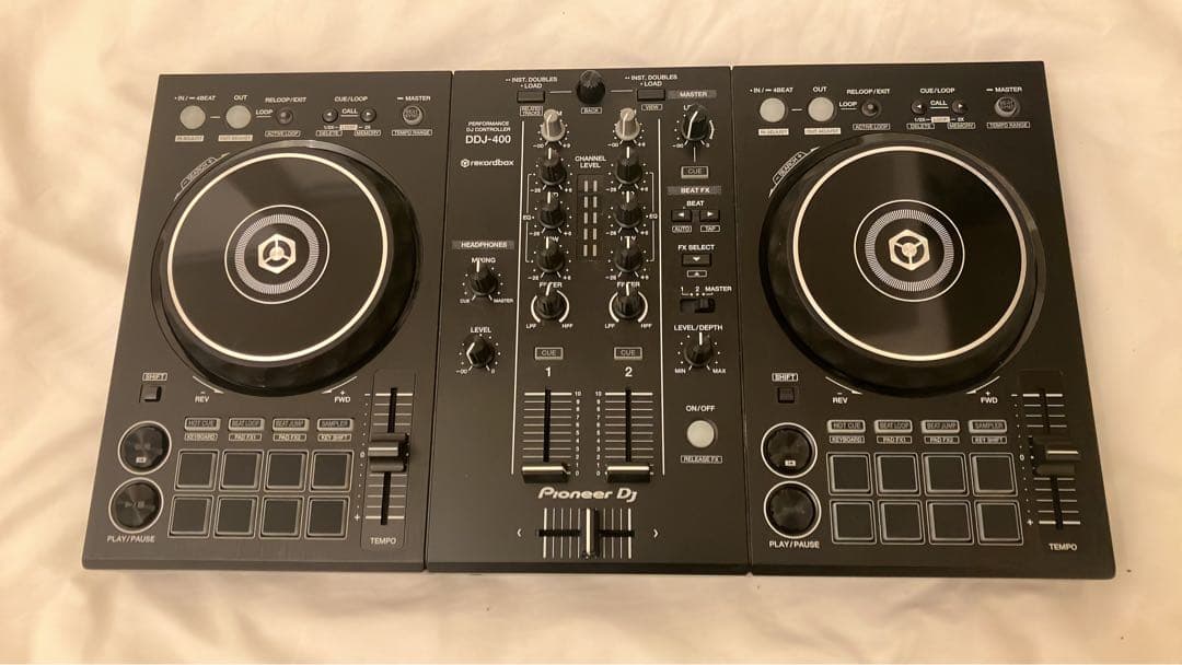 【でぃでいでぃーち】